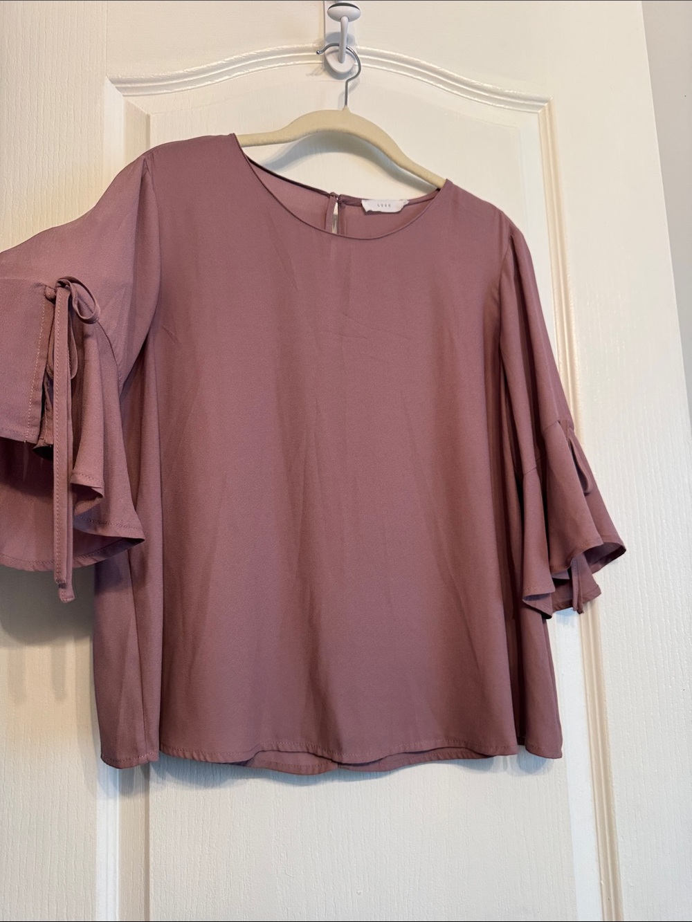 Lush Mauve Flutter-Sleeve Blouse